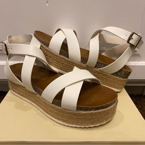 Women’s Patrizia Platform Sandals
